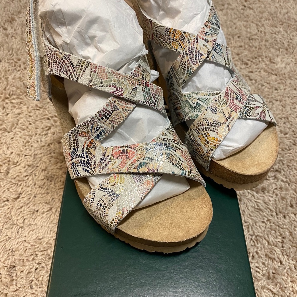 Mephisto Sandals NIB